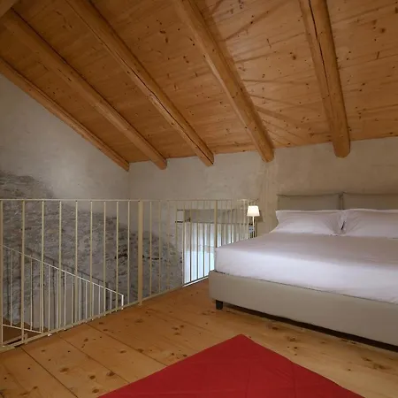 Ca 'd Calin Casa Nel Borgo بيت ضيافة سيرالونغا دو ألبا