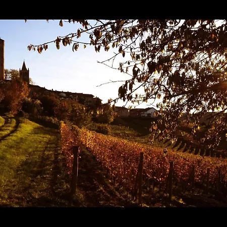 Ca 'd Calin Casa Nel Borgo Konukevi Serralunga d'Alba